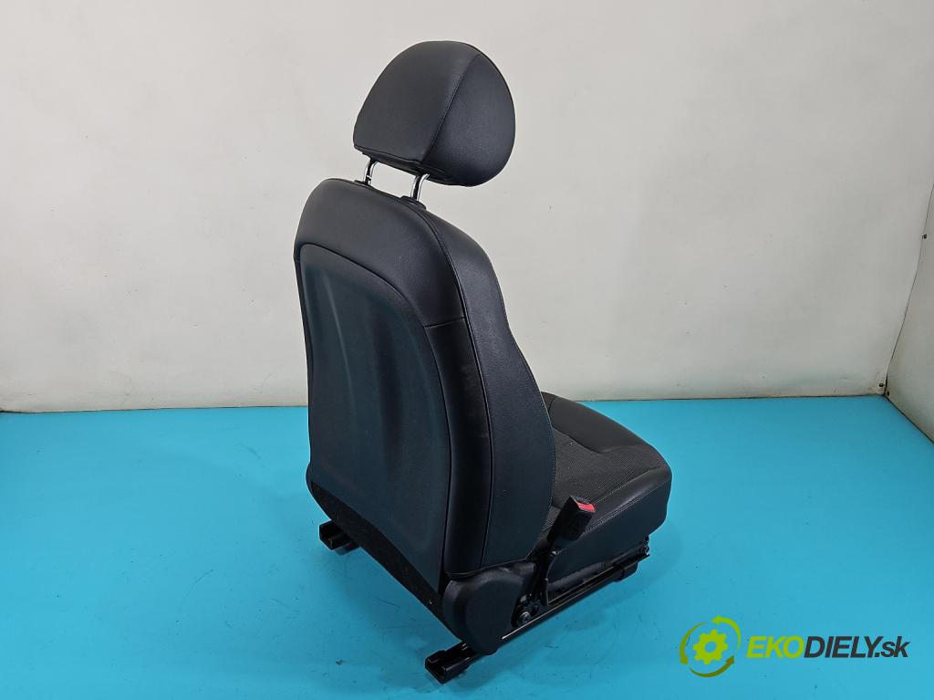 Kia Niro I 2016-2022 1.6 GDI 105 HP automatic 77,2 kW 1580 cm3 5- Sedačka ľavý  (Sedadlo)