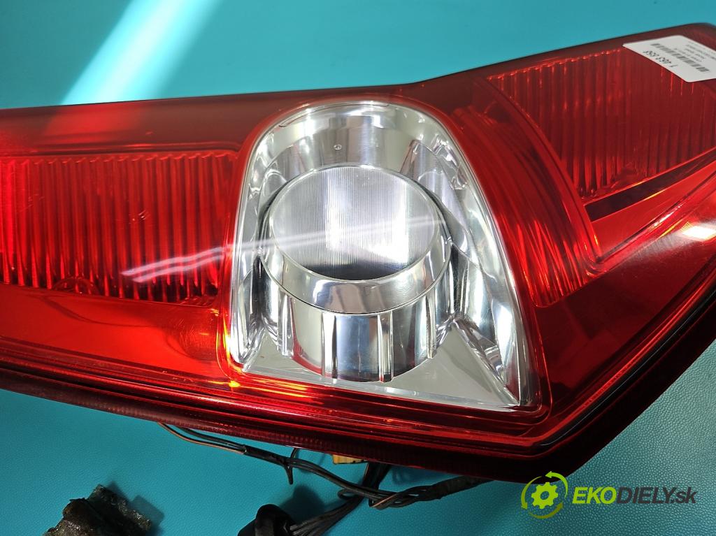 Suzuki Splash 1.2 16V 86 HP manual 63 kW 1242 cm3 5- svetlo / reflektor zadné ľavé 35604-51K10 (Kľučka dverí ostatné)