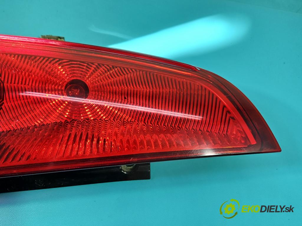 Suzuki Splash 1.2 16V 86 HP manual 63 kW 1242 cm3 5- svetlo / reflektor zadné ľavé 35604-51K10 (Kľučka dverí ostatné)