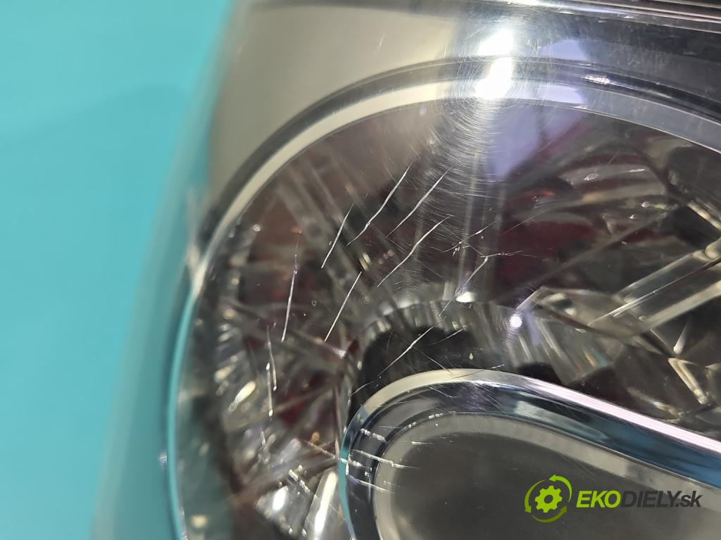 Mazda Cx-7 2.3 T 245KM automatic 180 kW 2260 cm3 5- svetlo / reflektor zadné ľavé  (Kľučka dverí ostatné)