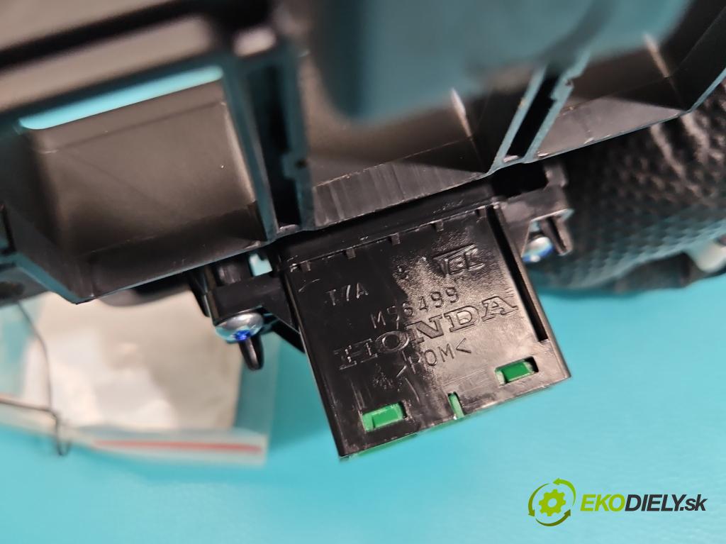 Honda HR-V II 2013-2021 1.5 16V 131 HP manual 96 kW 1498 cm3 5- prepínač ostatné M56499