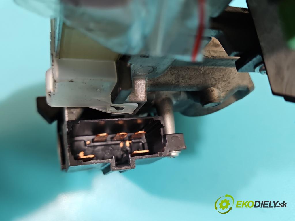 Honda Accord VII 2002-2008 2.2 140 HP manual 103 kW 2204 cm3 4- Spínačka (Spínacia skrinka)