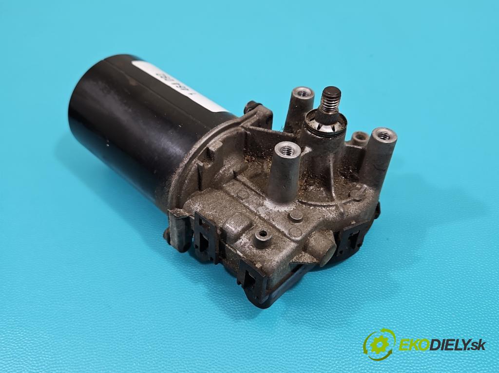 Audi A6 C5 1997-2004 1.9 tdi 110 hp manual 81 kW 1896 cm3 4- motor stěračů přední 0390241140