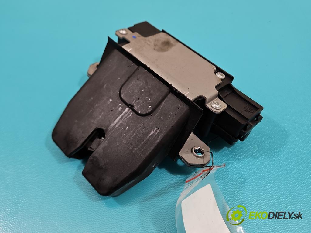 Ford Focus Mk2 2004-2011 1.6 tdci 90 hp manual 66 kW 1560 cm3 5- zámek kufrových dveří zadní 3M51-R442A66-CA