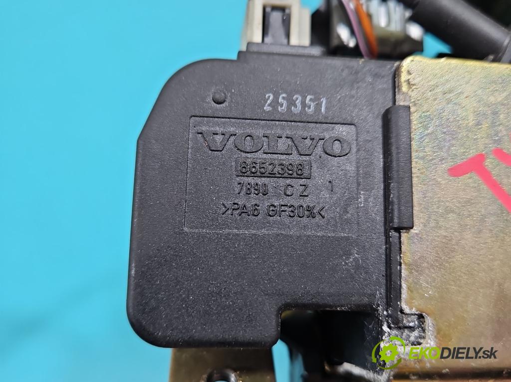 Volvo S60 I 2000-2010 2.4 20V 140 hp manual 103 kW 2435 cm3 4- zámek kufrových dveří zadní 8652398