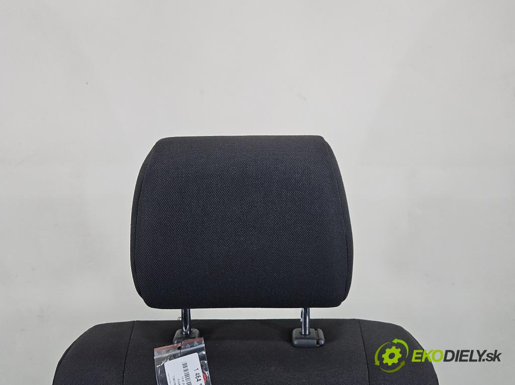 Suzuki Splash 1.2 16V 86 HP manual 63 kW 1242 cm3 5- Sedačka pravý  (Sedadlo)