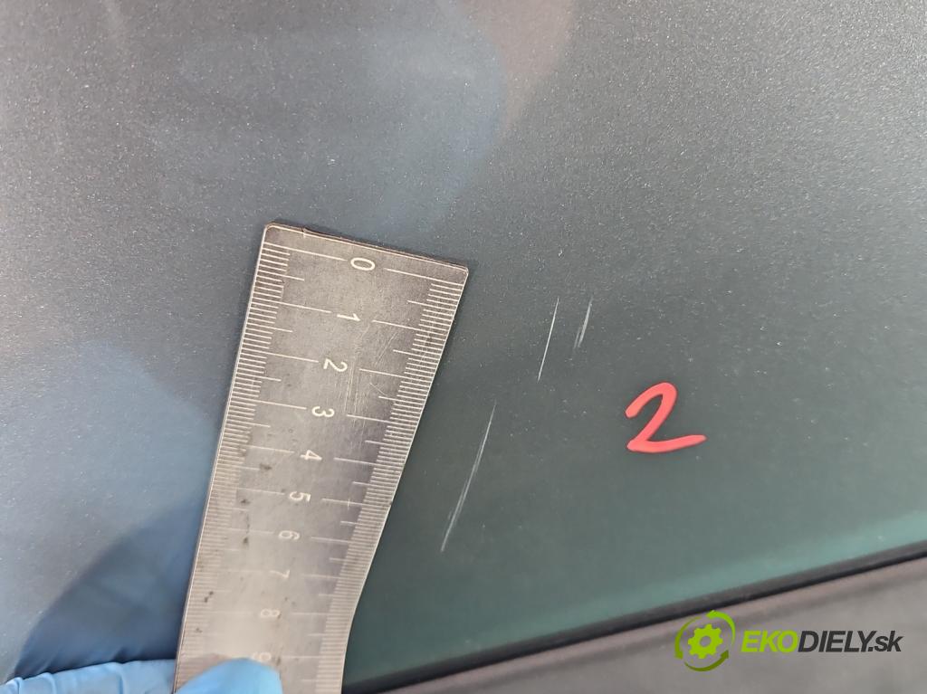 Suzuki Splash 1.2 16V 86 hp manual 63 kW 1242 cm3 5- dveře zadní pravé  (Klika dveří ostatní)