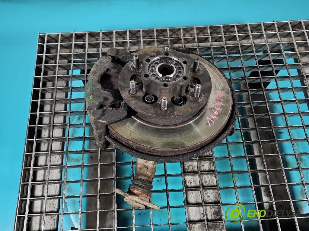 Opel Monterey 1992-1999 3.0 TD manual 117 kW 2999 cm3 5- náboj levé  (Náboj kola)