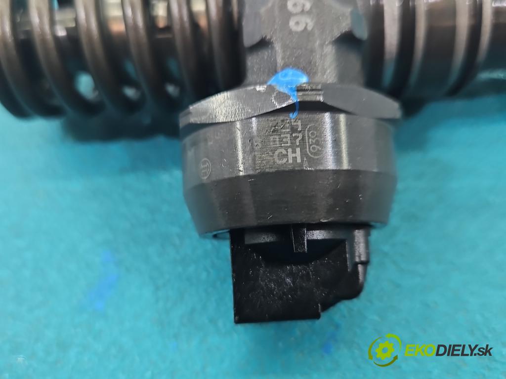 Audi A4 B7 2004-2008 2.0 tdi 140 hp automatic 103 kW 1968 cm3 5- vstřikovací čerpadlo 0414720229 (Vstřikovač paliva)