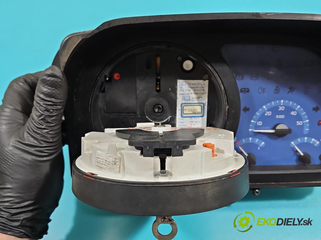 Renault Master II 1998-2010 2.2 dci 90 HP manual 66 kW 2188 cm3 5- prístrojovka/ budíky  (Prístrojová doska)