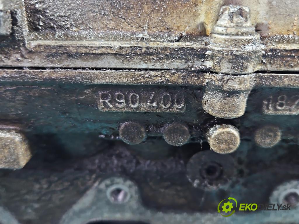 Opel Astra II 1998-2009 1.4 16V 90 HP manual 66 kW 1389 cm3 5- Hlava: motora R90400187