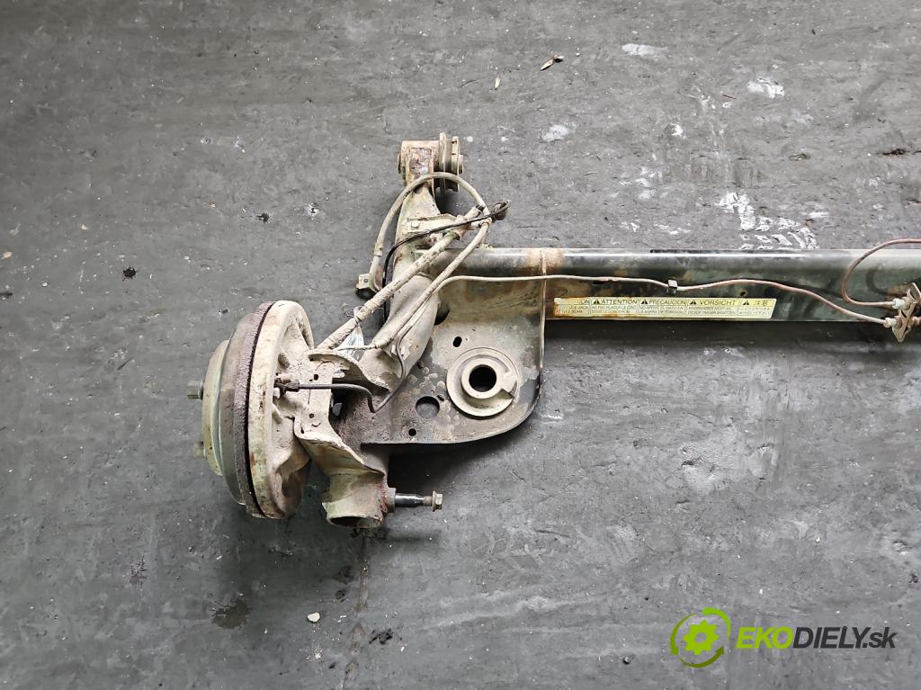 Suzuki Splash 1.2 16V 86 hp manual 63 kW 1242 cm3 5- zadní výztuha  (Výztuhy zadní)