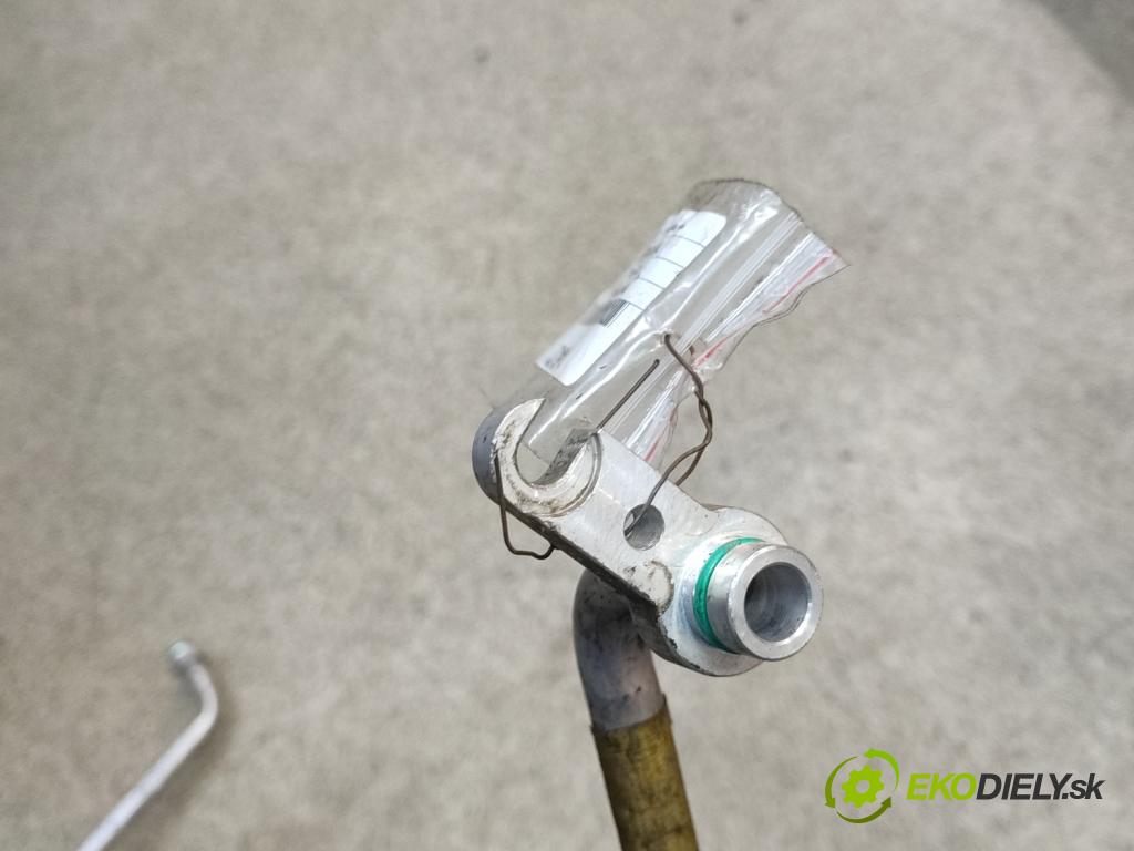 Suzuki Splash 1.2 16V 86 HP manual 63 kW 1242 cm3 5- rúrka klimatizácie