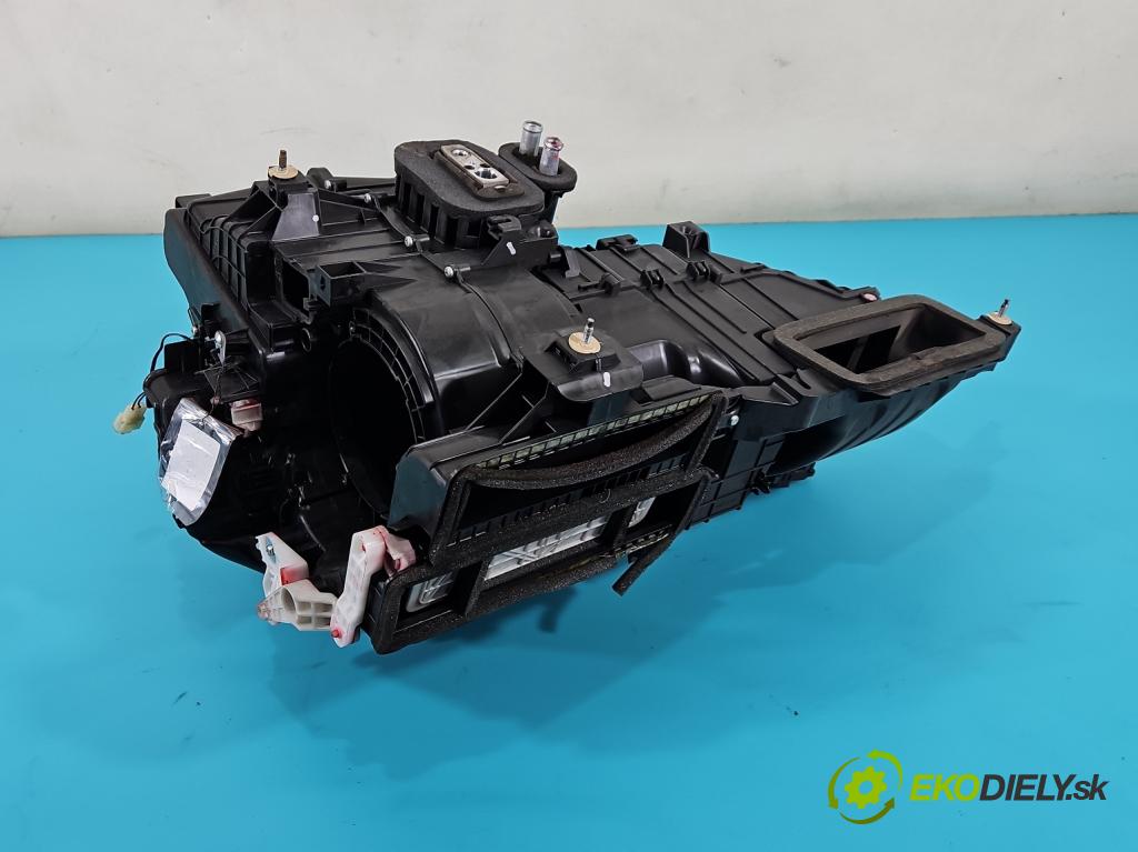 Suzuki Splash 1.2 16V 86 hp manual 63 kW 1242 cm3 5- radiátor 74100-51K50 (Radiátory topení)