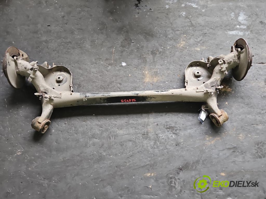 Honda HR-V II 2013-2021 1.5 16V 131 hp manual 96 kW 1498 cm3 5- zadní výztuha  (Výztuhy zadní)