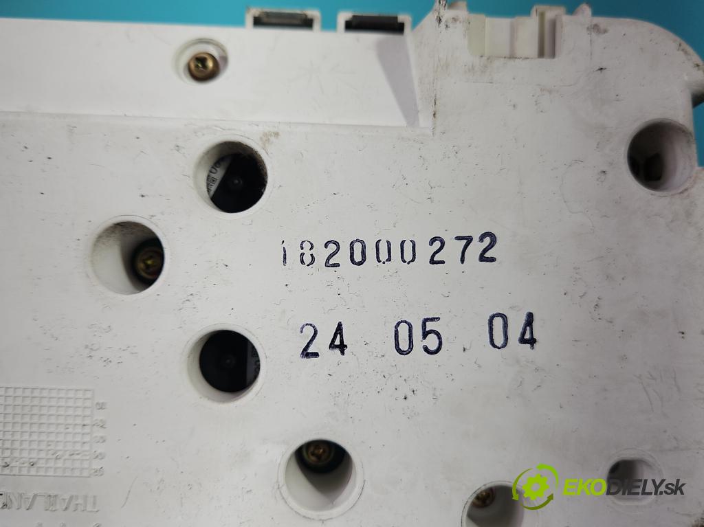 Volvo V50 2.0 hdi 136 HP manual 100 kW 1997 cm3 5- prístrojovka/ budíky 30669185 (Prístrojová doska)