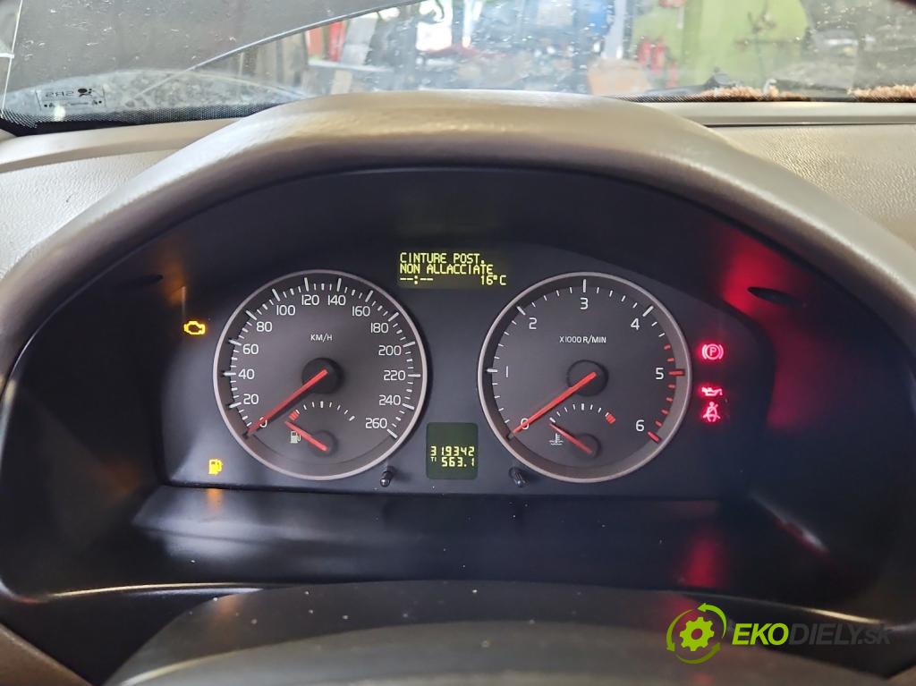 Volvo V50 2.0 hdi 136 HP manual 100 kW 1997 cm3 5- prístrojovka/ budíky 30669185 (Prístrojová doska)