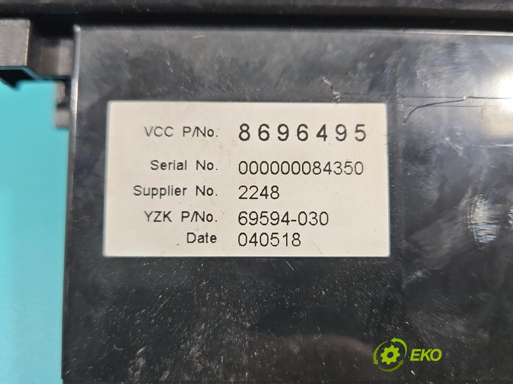 Volvo V50 2.0 hdi 136 HP manual 100 kW 1997 cm3 5- Zobrazit: 8696495 (Prístrojová doska)