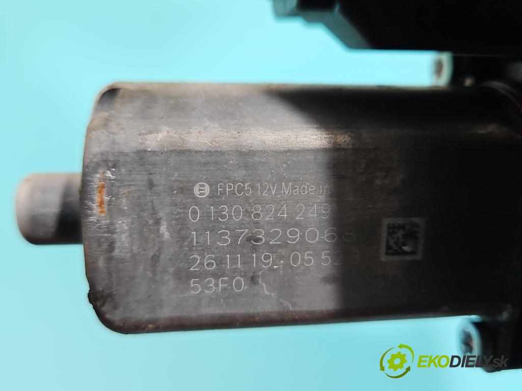 Peugeot Expert III 2016- 2.0 hdi 122 hp manual 90 kW 1997 cm3 5- mechanismus stahování přední levý 9829503680