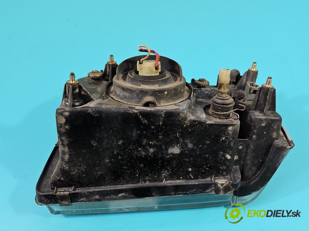 Daewoo Tico 0.8 plyn: 41 HP manual 30 kW 796 cm3 5- Reflektor: pravý  (Svetlo predné pravé)