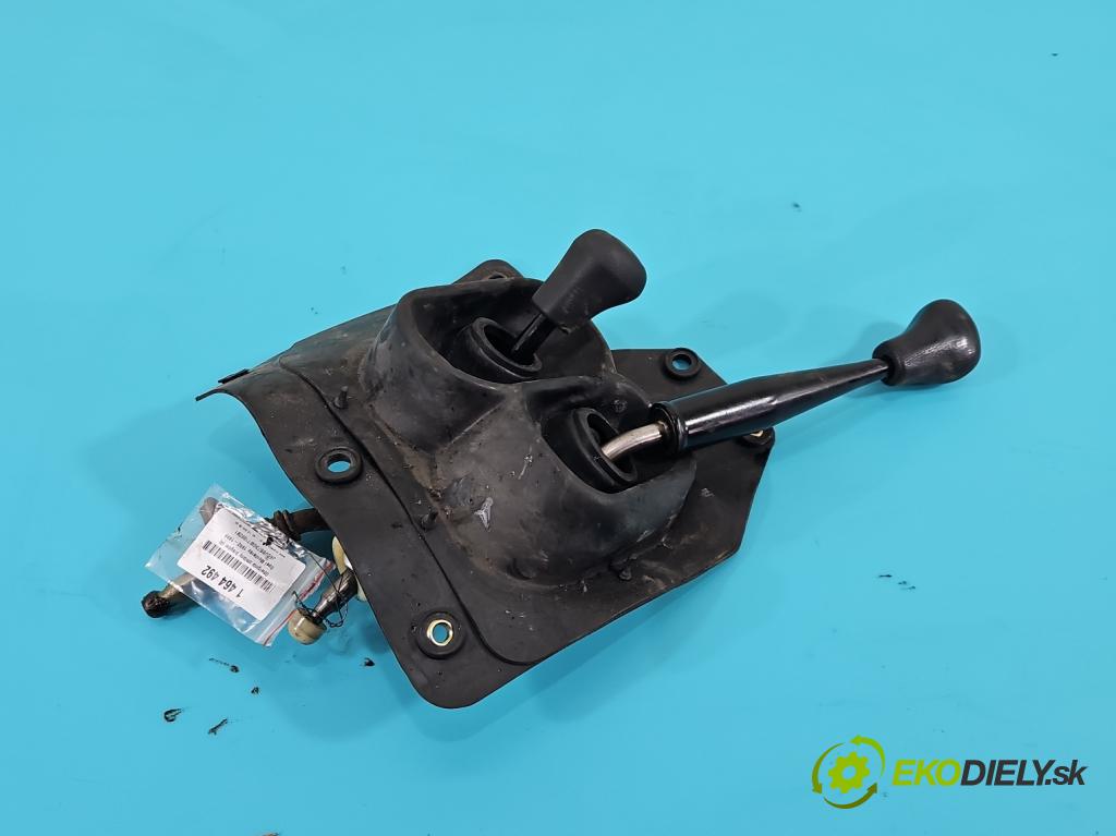 Opel Monterey 1992-1999 3.0 TD manual 117 kW 2999 cm3 5- Páka: Změny: stupeň,rýchlosť  (Rýchlostná páka (kulisa))