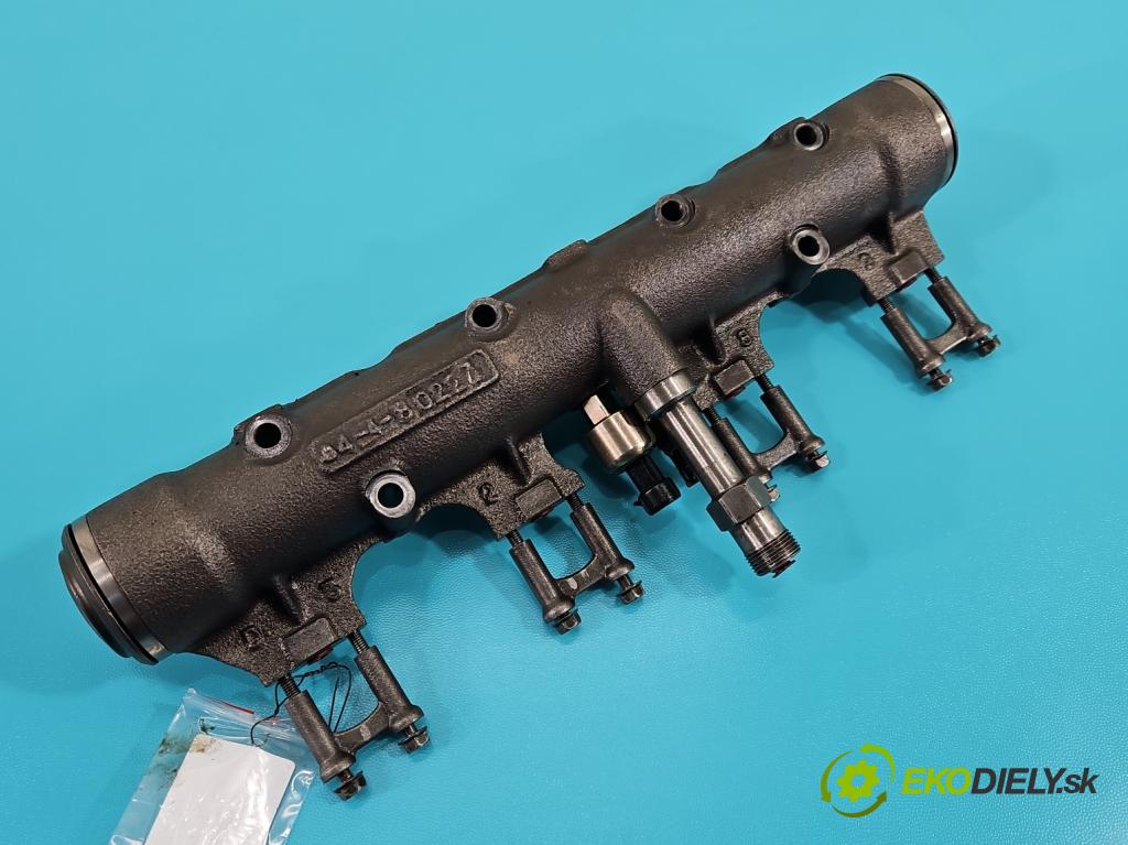 Opel Monterey 1992-1999 3.0 TD manual 117 kW 2999 cm3 5- lišta vstrekovacia  (Vstrekovacia lišta)