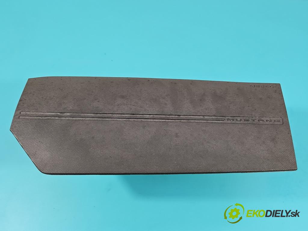Ford Mustang V 2004-2014 3.7 V6 automatic 227 kW 3731 cm3 2- airbag vzduch: spolujezdce: PPA1005280461 (Airbag)