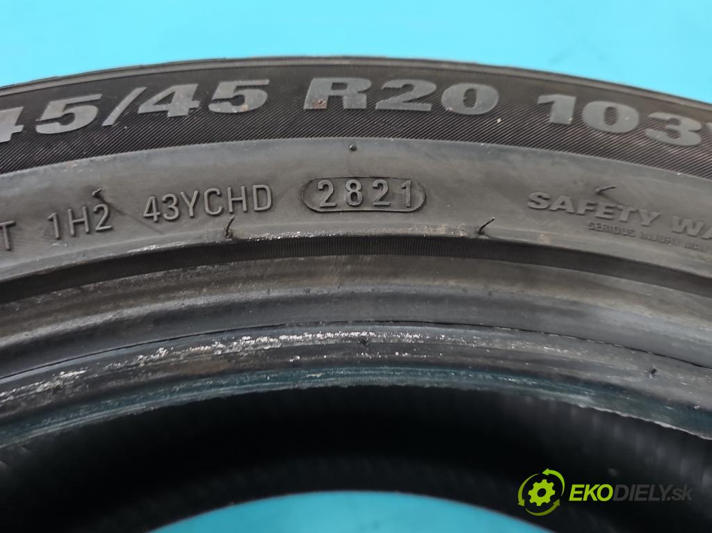 Lancia Thema II 2011-2014 3.0 CRD 239KM automatic 176 kW 2987 cm3 4- pneumatika zimné pár