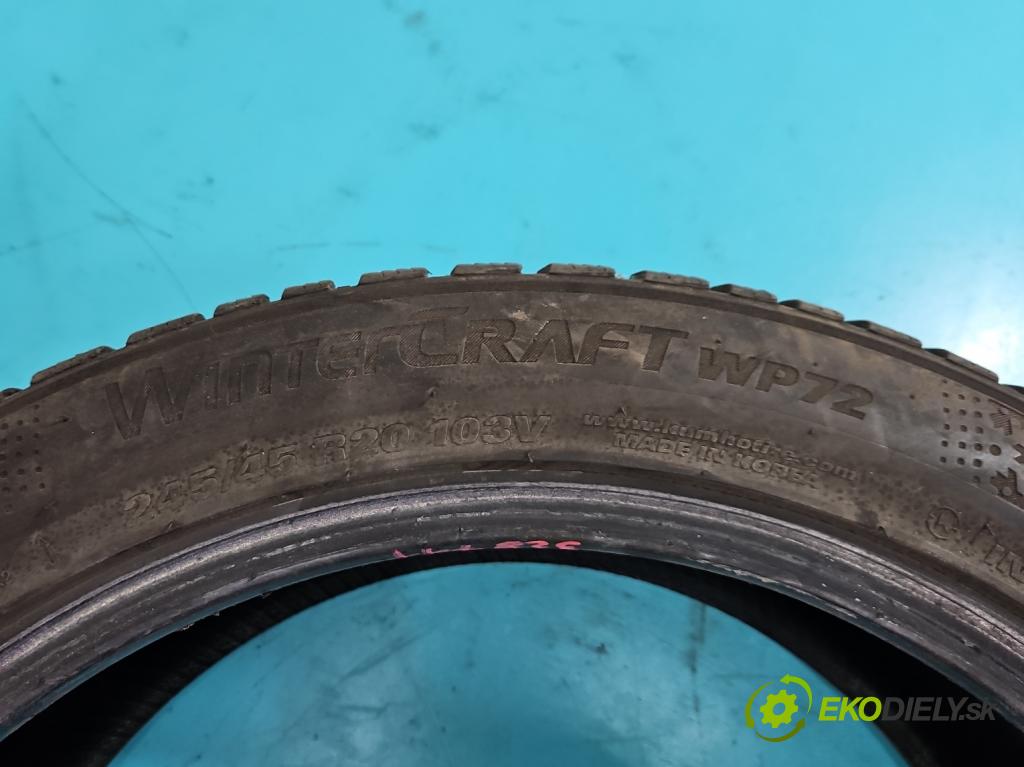 Lancia Thema II 2011-2014 3.0 CRD 239KM automatic 176 kW 2987 cm3 4- pneumatika zimné pár