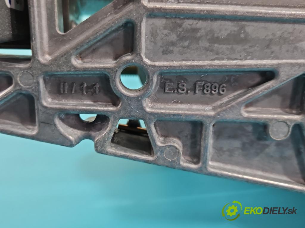 Lancia Thema II 2011-2014 3.0 CRD 239KM automatic 176 kW 2987 cm3 4- Stĺpik volant A1934620005 (Tyč riadenia (volantu))