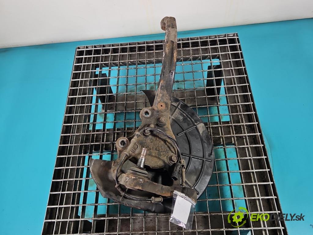 Lancia Thema II 2011-2014 3.0 CRD 239KM automatic 176 kW 2987 cm3 4- náboj levé 05168403AC (Náboje)