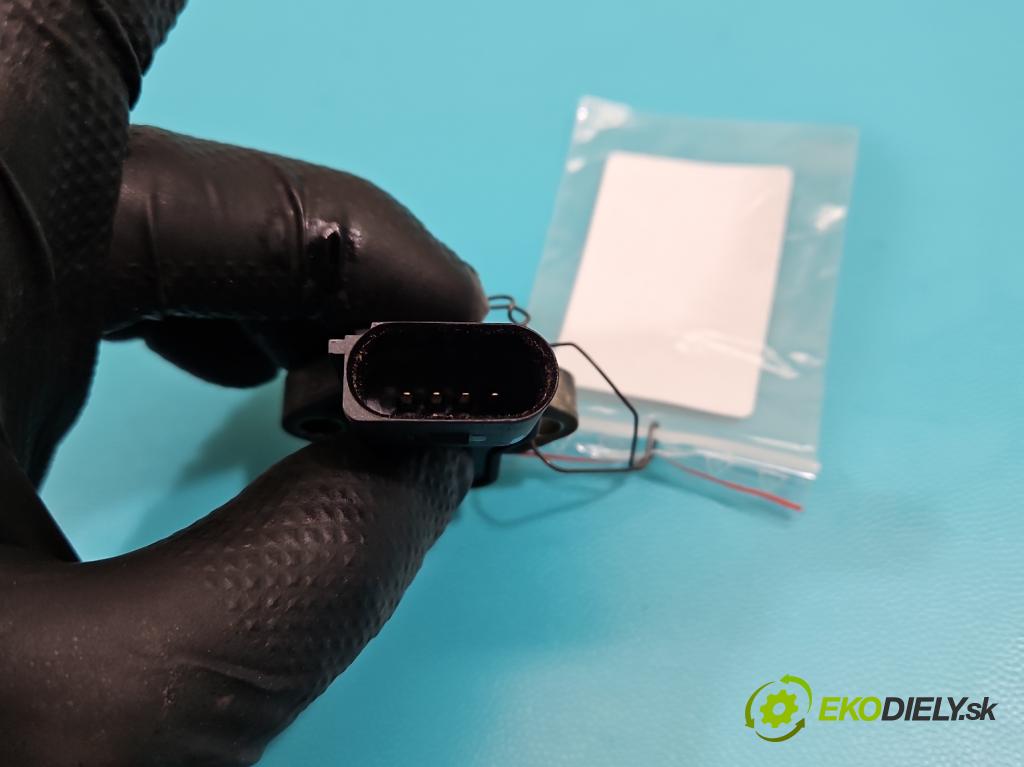 Audi A5 8T 2007-2016 2.0 TFSI 211KM manual 155 kW 1984 cm3 5- snímač tlaku vzduchu 0261230209