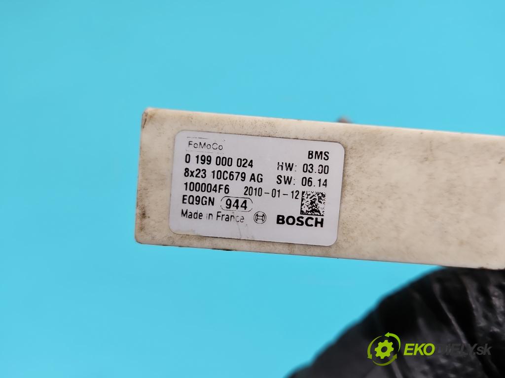 Jaguar XF I X250 2007-2015 5.0 V8 automatic 283 kW 5000 cm3 4- kontakt mínus: 8X2T-14301-AB