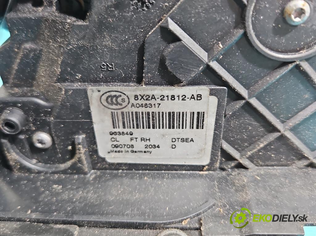 Jaguar XF I X250 2007-2015 5.0 V8 automatic 283 kW 5000 cm3 4- zámek přední pravý 8X2A-21812-AB