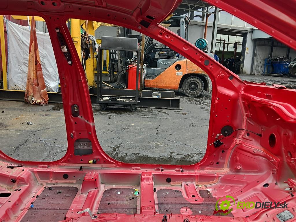 Kia Niro I 2016-2022 1.6 GDI 105 hp automatic 77,2 kW 1580 cm3 5- práh levý  (Karoserie ostatní)