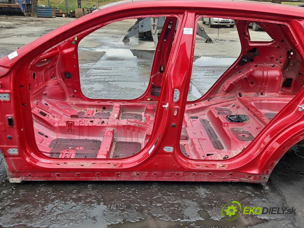 Kia Niro I 2016-2022 1.6 GDI 105 hp automatic 77,2 kW 1580 cm3 5- práh levý  (Karoserie ostatní)