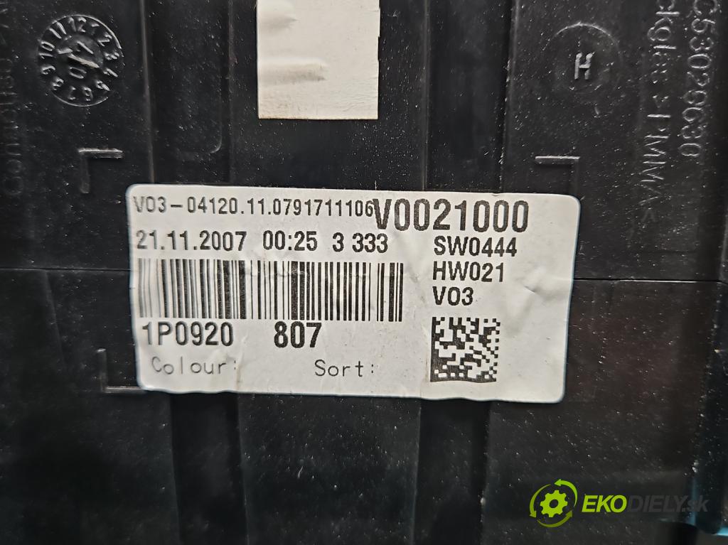 Seat Leon II 2005-2012 1.6 SR 102 HP manual 75 kW 1595 cm3 5- prístrojovka/ budíky 1P0920807 (Prístrojová doska)