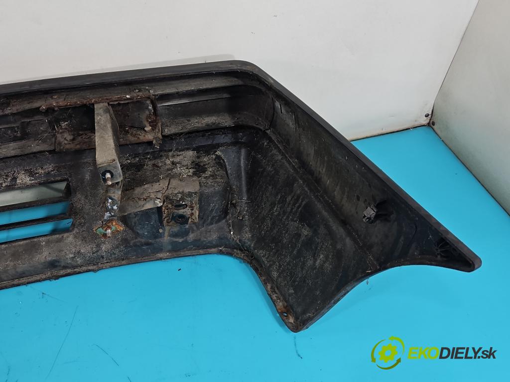 Polonez Caro / Atu 1.6 77 hp manual 57 kW 1598 cm3 4- nárazník přední  (Klika dveří ostatní)