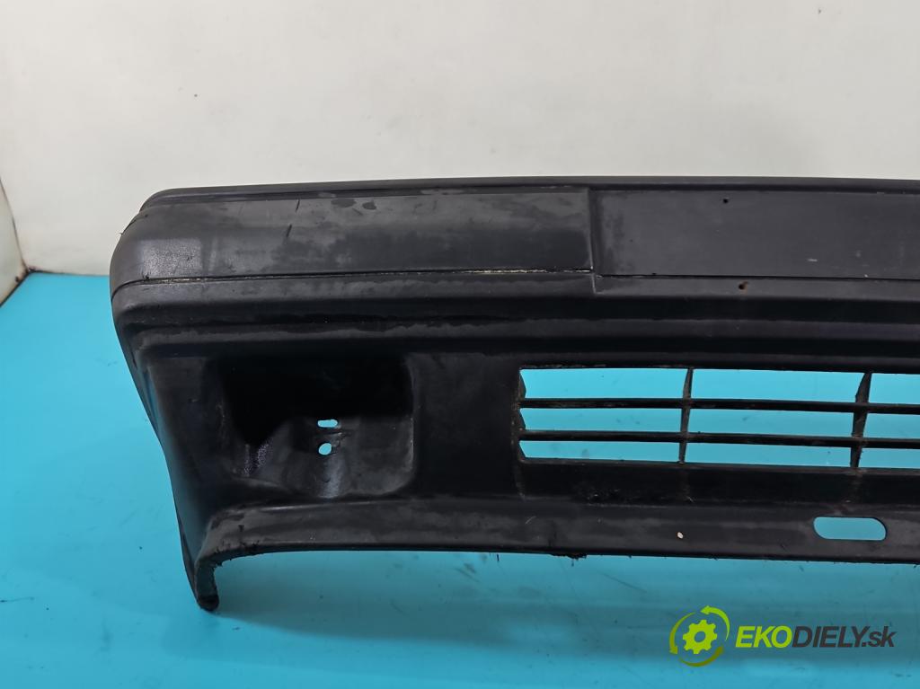 Polonez Caro / Atu 1.6 77 hp manual 57 kW 1598 cm3 4- nárazník přední  (Klika dveří ostatní)