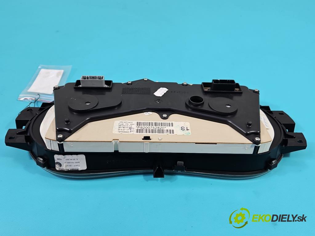 Dacia Logan I 2005-2014 1.5 dci 68 HP manual 50 kW 1461 cm3 5- prístrojovka/ budíky 8200752820 (Prístrojová doska)