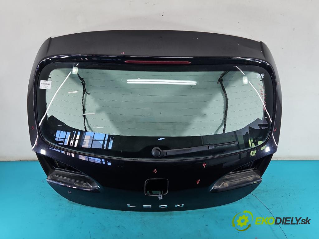 Seat Leon II 2005-2012 1.6 SR 102 HP manual 75 kW 1595 cm3 5- zadna kufor  (Kapota zadná (kufor))