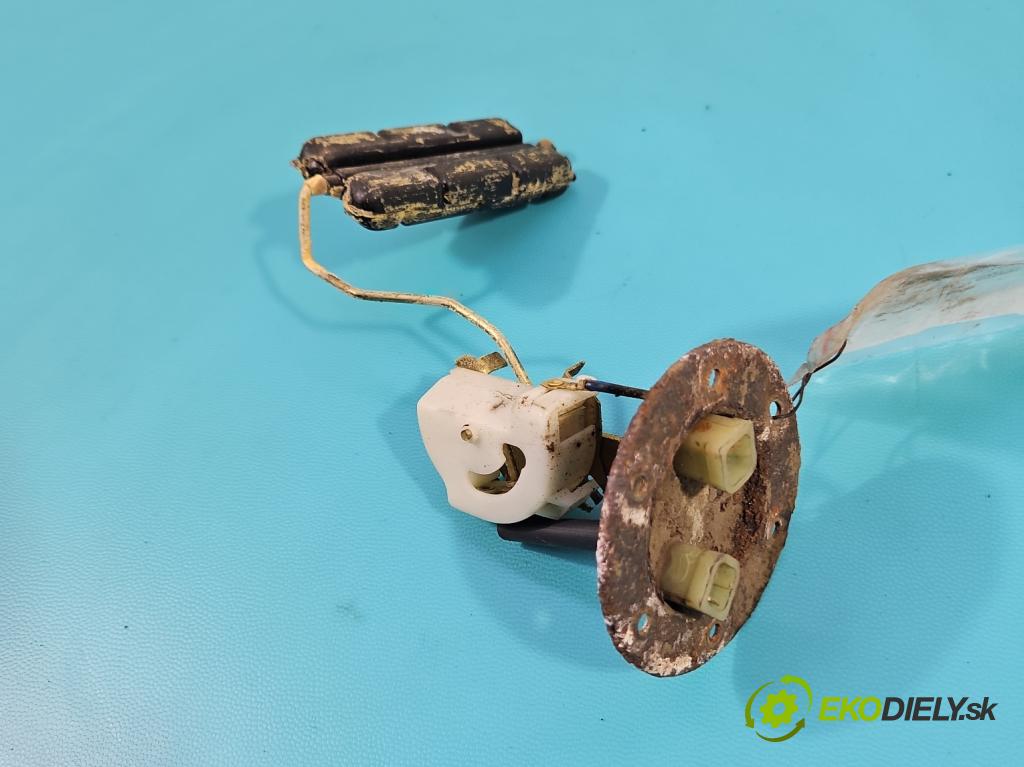 Polonez Caro / Atu 1.6 77 HP manual 57 kW 1598 cm3 4- snímač úroveň: palivo (Snímač)