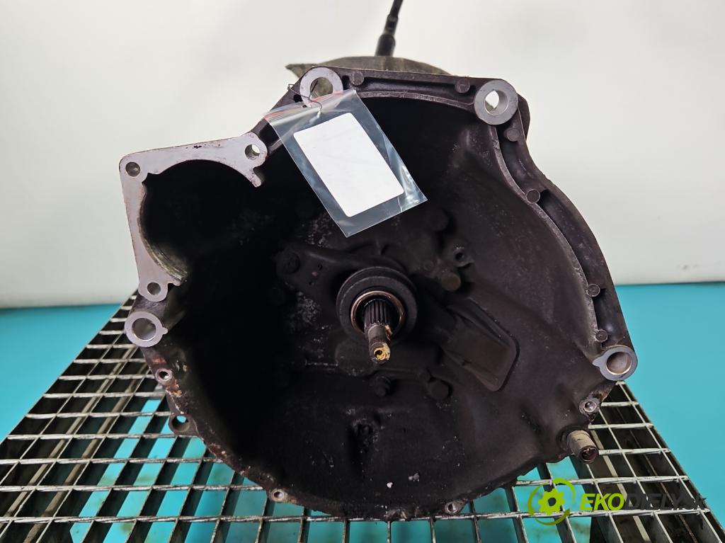 Polonez Caro / Atu 1.6 77 HP manual 57 kW 1598 cm3 4- prevodovka stupeň,rýchlosť manual