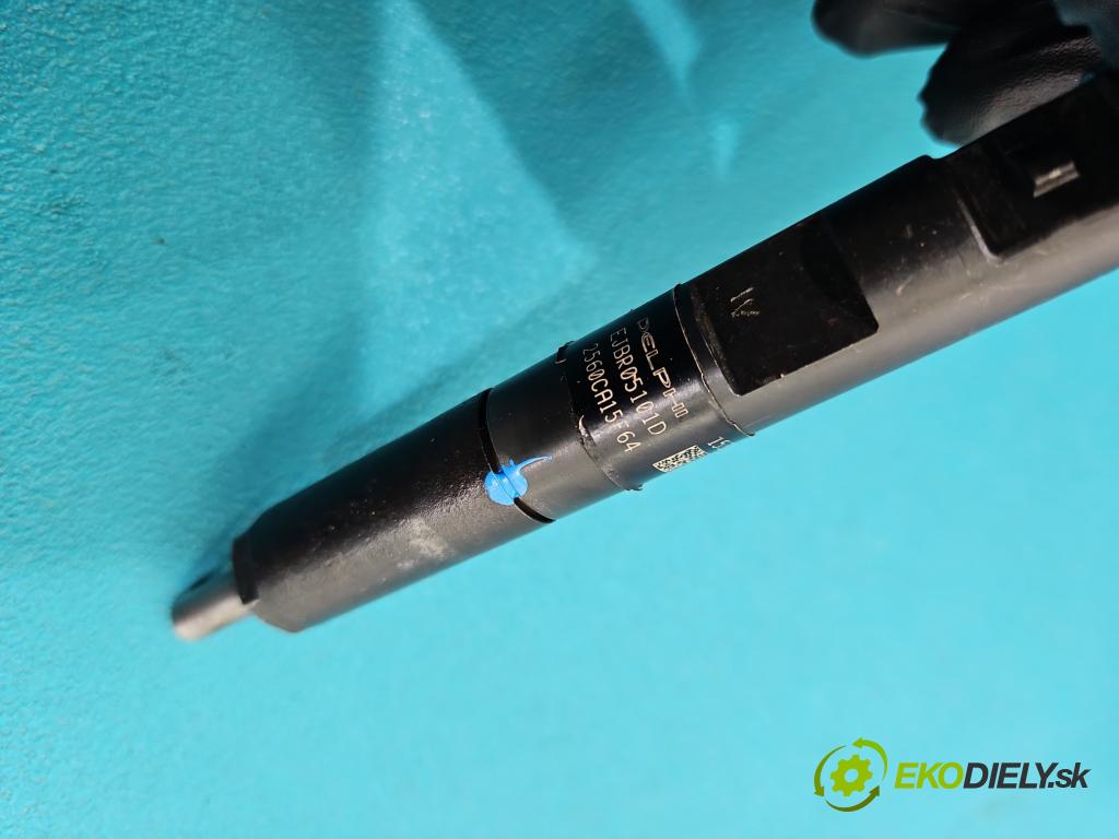 Dacia Logan I 2005-2014 1.5 dci 68 HP manual 50 kW 1461 cm3 5- vstrek EJBR05101D (Vstrekovač paliva)