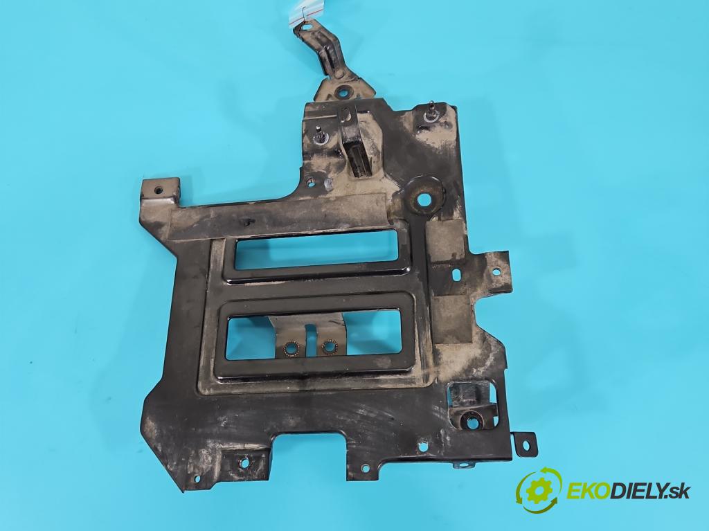 Kia Niro I 2016-2022 1.6 GDI 105 HP automatic 77.2 kW 1580 cm3 5- Základ: ďalšie: A2C10635800