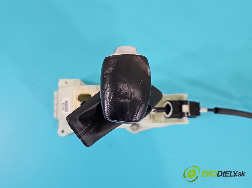 Kia Niro I 2016-2022 1.6 GDI 105 HP automatic 77,2 kW 1580 cm3 5- Páka: Změny: stupeň,rýchlosť 46701-D4430 (Rýchlostná páka (kulisa))