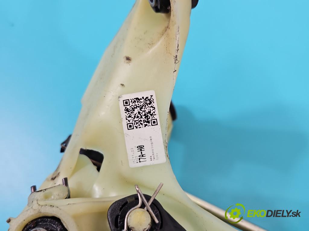 Honda HR-V II 2013-2021 1.5 16V 131 HP manual 96 kW 1498 cm3 5- Páka: Změny: stupeň,rýchlosť  (Rýchlostná páka (kulisa))