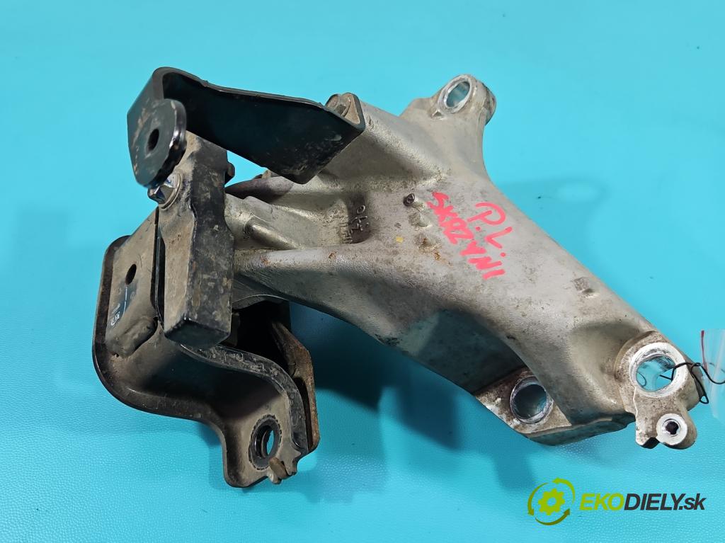 Honda HR-V II 2013-2021 1.5 16V 131 HP manual 96 kW 1498 cm3 5- držiak skřie: stupeň,rýchlosť