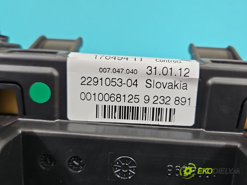 Bmw 1 F20 2011-2019 1.6 T 136 HP manual 100 kW 1598 cm3 5- prístrojovka/ budíky 17649411 (Prístrojová doska)