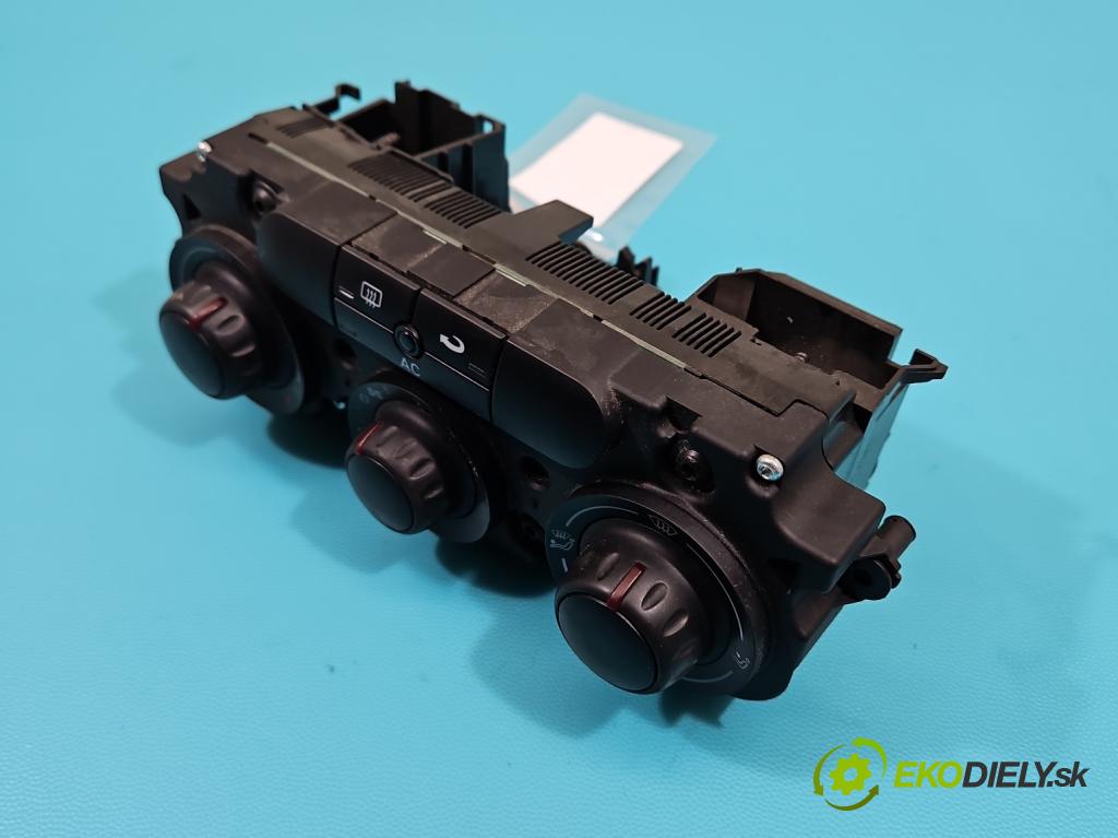 Seat Leon II 2005-2012 1.6 SR 102 HP manual 75 kW 1595 cm3 5- panel kúrenia 